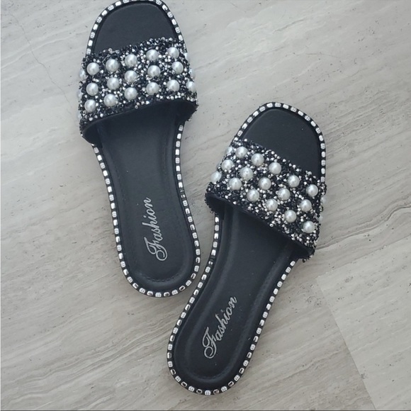 NEW Pearl slides sandals flats - Picture 3 of 6